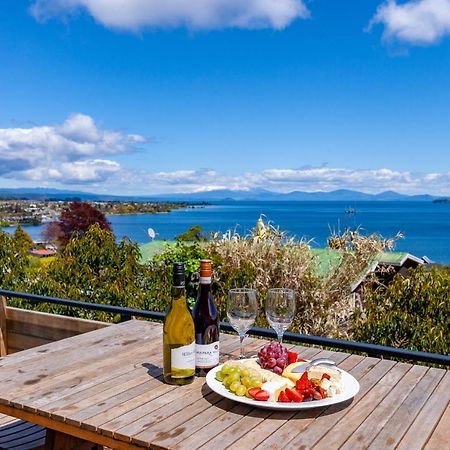 Lakeview Lookout Taupo Exterior photo